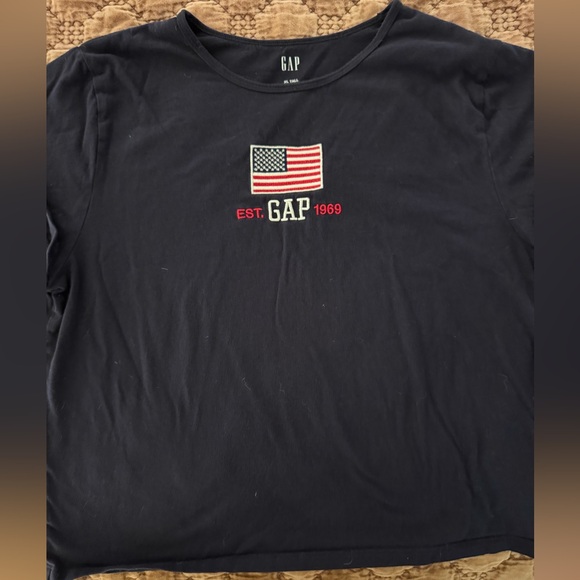 GAP Navy Flag Graphic Tee 🇺🇸 - Picture 1 of 3